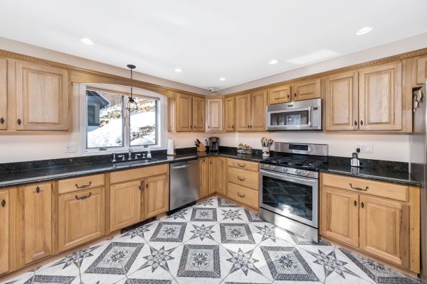 Custom Cabinet Making in Mabank