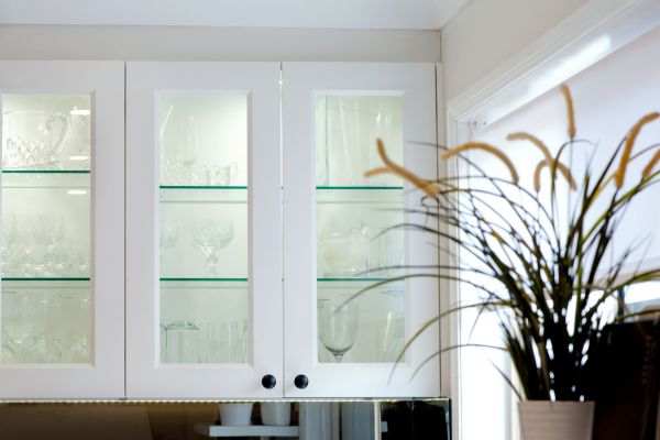 Glass Cabinet Repair in Mabank