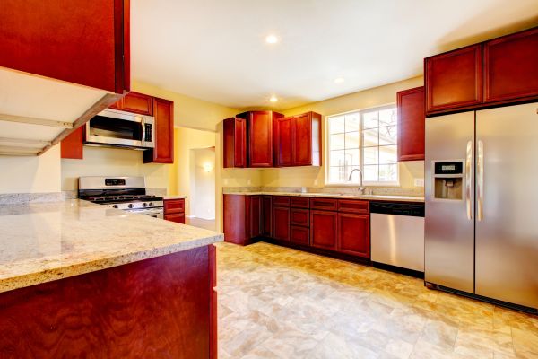 Cherry Kitchen Cabinet Service in Mabank
